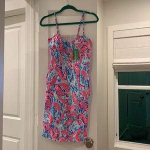 New with tags Lily Pulitzer dress. Very cute.